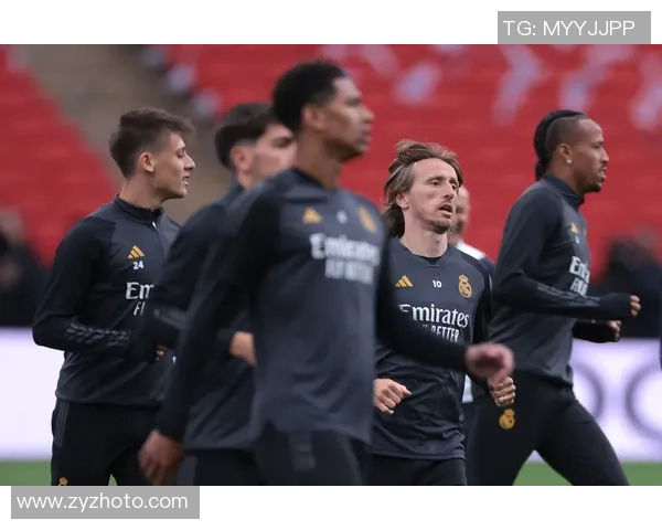 世界杯精彩对决皇马逆转AC米兰引爆全场激情瞬间分析