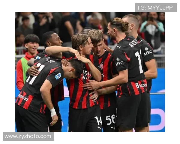 欧联杯惊现冷门那不勒斯3-0战胜AC米兰补时进球引爆全场