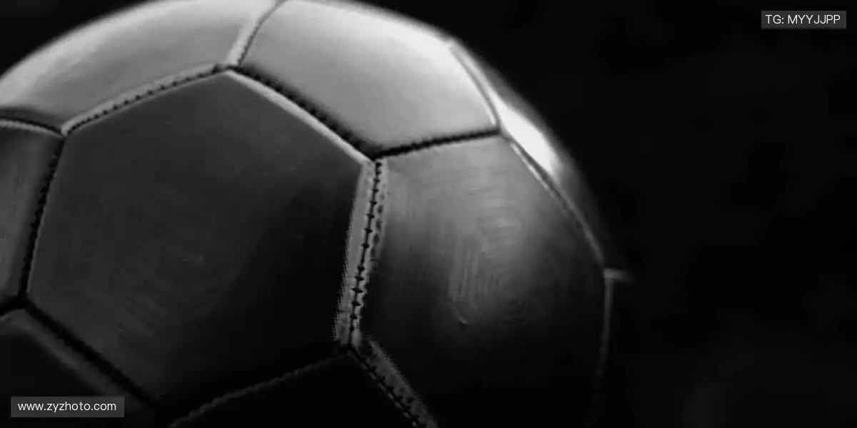 穿上热爱,⚽️ 用装备诠释你的体育态度,做球场最靓的崽!